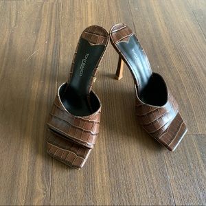 10cm Heels US7, like new wore only one time #TonyBianco